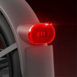 LED-zadnje-svjetlo-za-Xiaomi-Mi-Electric-Scooter-Pro-2-3.jpg