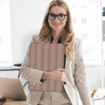 TECH-PROTECT-PUFFY-torba-za-LAPTOP-15-16-WALNUT-7.jpg