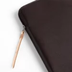 TECH-PROTECT-FLEECE-torba-za-LAPTOP-15-16-CHOCOLATE-8.webp