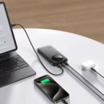 Joyroom-JR-PBF12-10000mAh-Powerbank-2.4A-2x-USB-A-1x-USB-C-black-8.webp